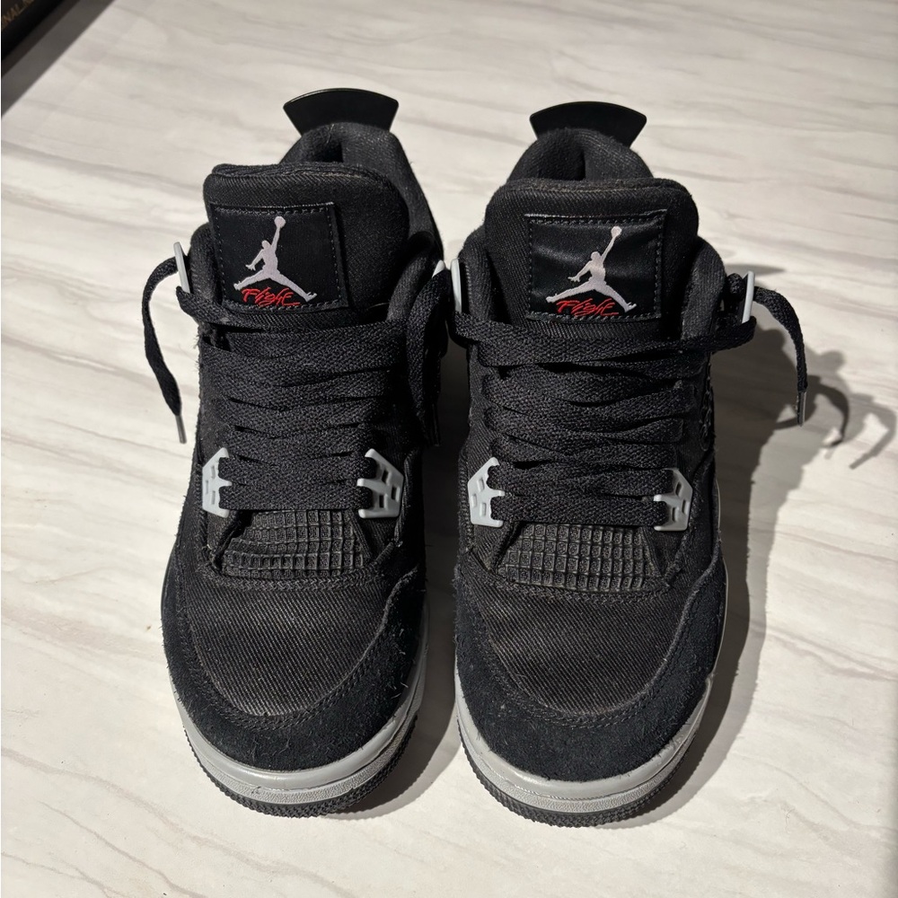 Jordan 4 Black Canvas